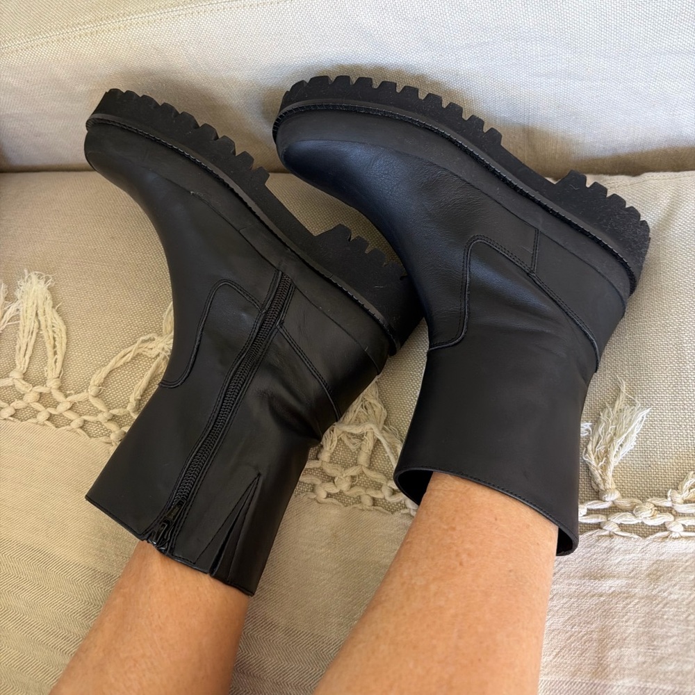 REVOLVE NWT Paloma Barcelo Combat Black Boot Day to evening elevate ❤️🌈 - Picture 5 of 12